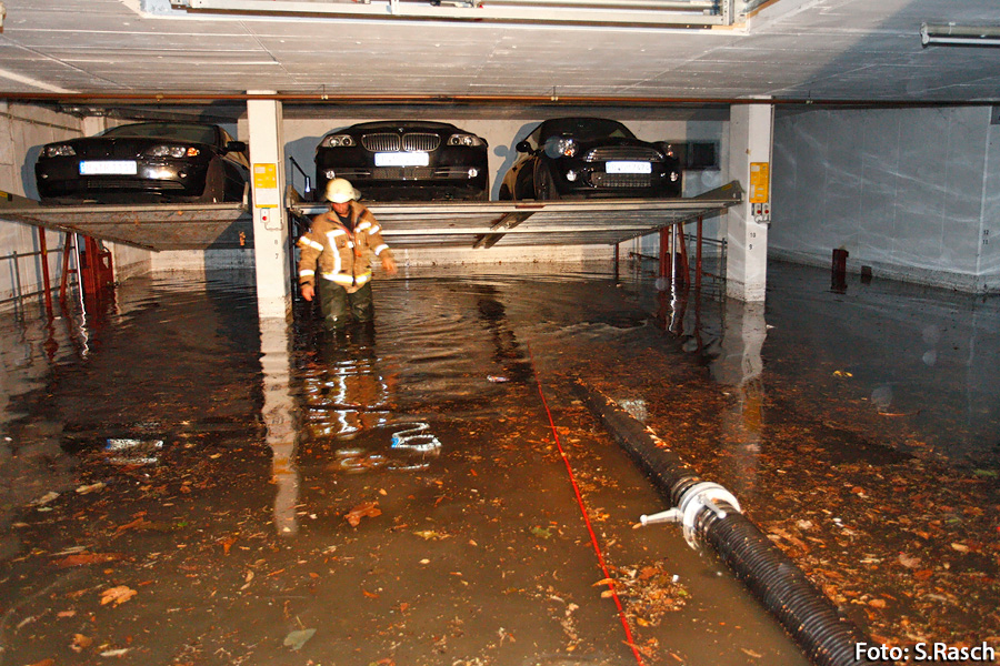 Überflutete Tiefgarage in Steglitz