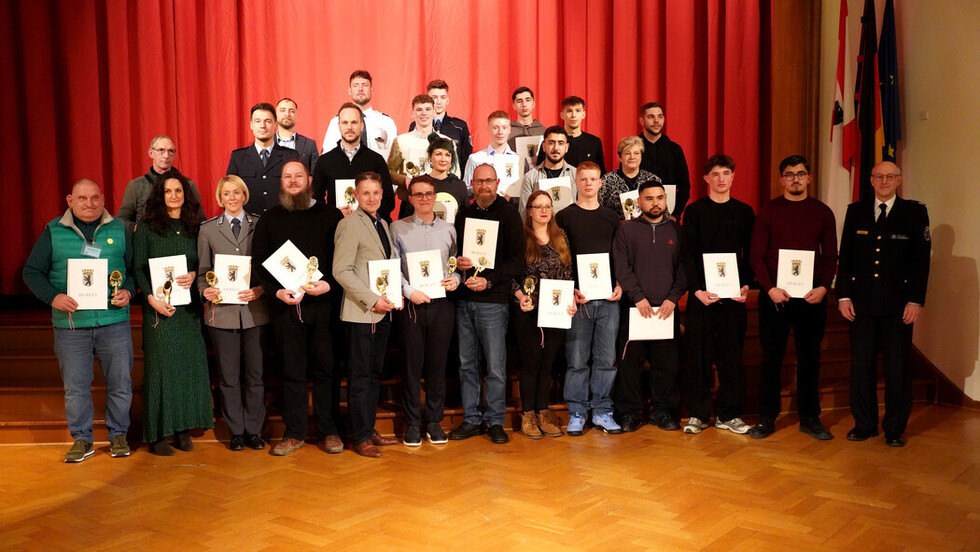 Gruppenbild aller geehrten 