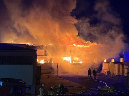 Vollbrand einer Bäckerei Seitenansicht