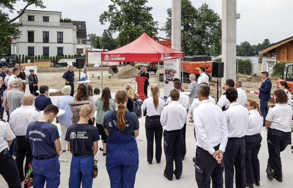 Festakt zur Grundsteinlegung des Neubaus der FF Tegelort