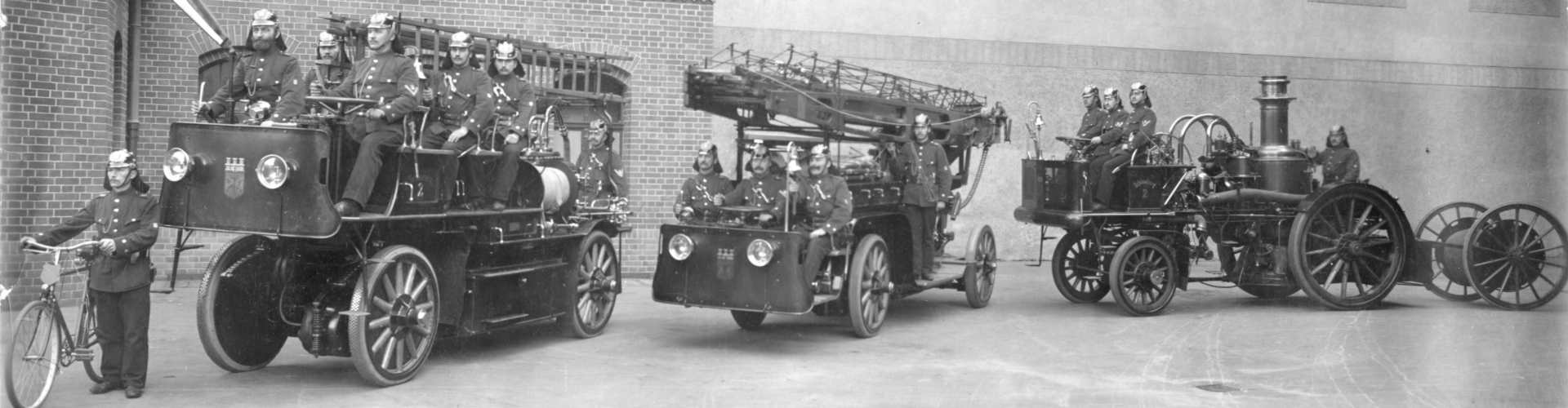 Historische Einsatzfahrzeuge