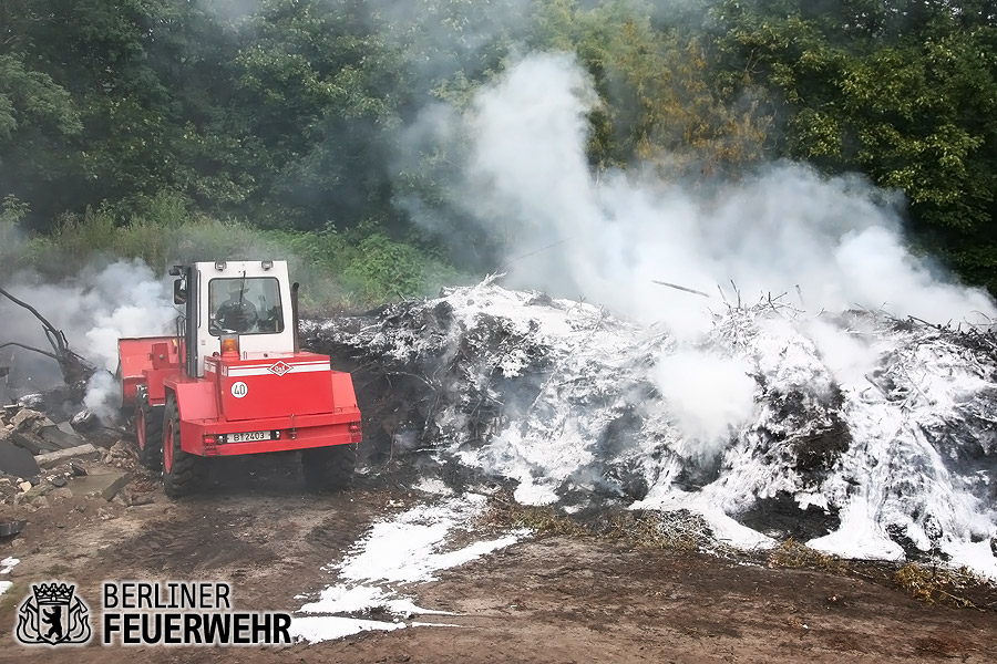 veicoli d'emergenza 2011_7_17_feuer_humboltstrasse_rasch2